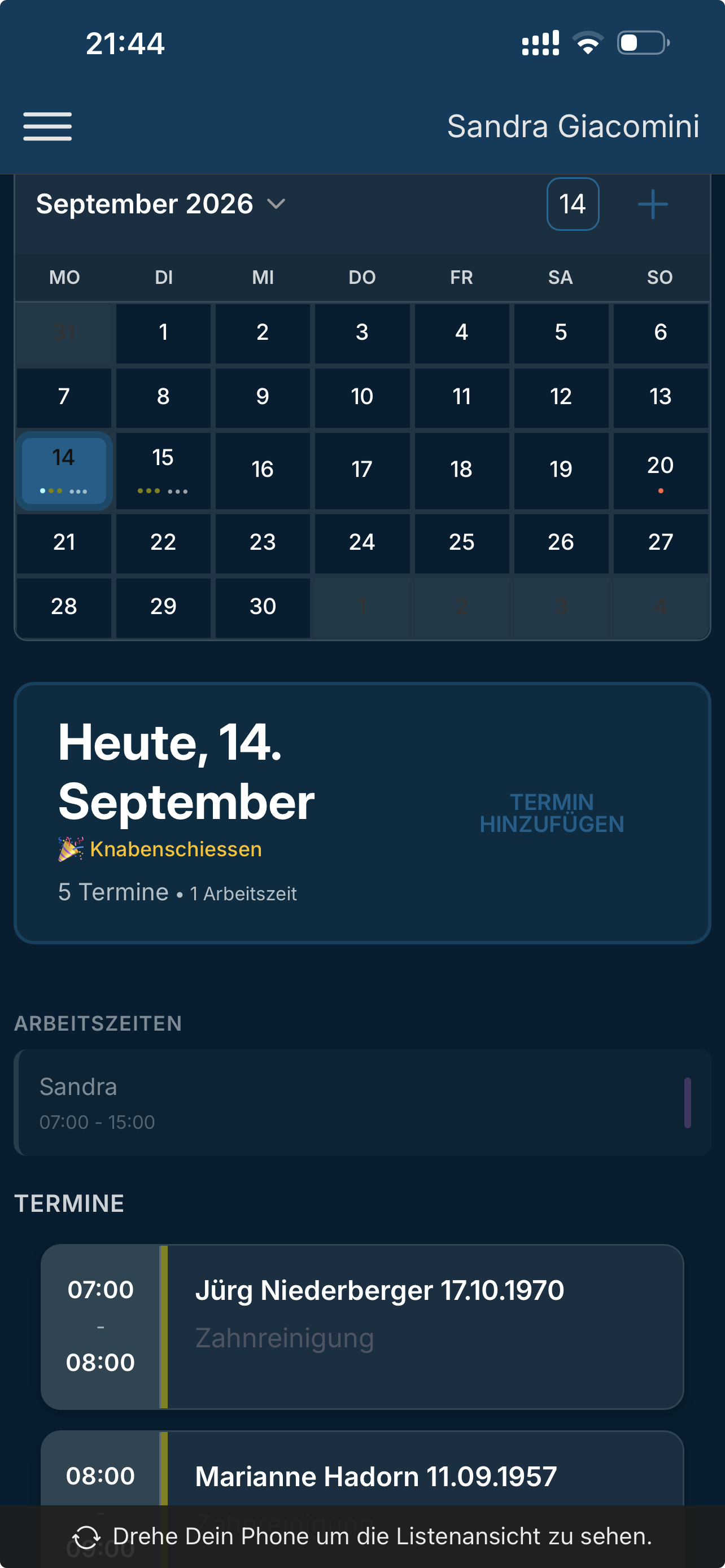 MyEasyDent Monatsübersicht und Tagesplan